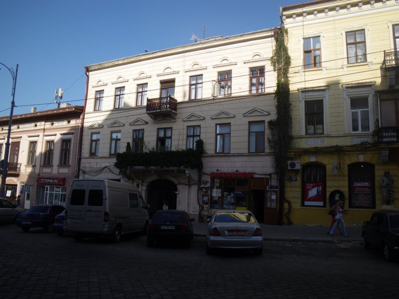 t144515_31.jpg