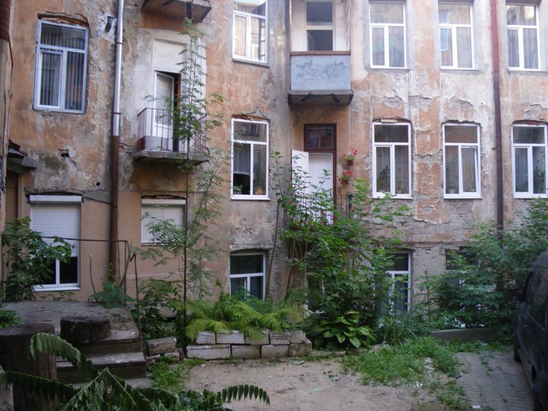 t144518_101.jpg