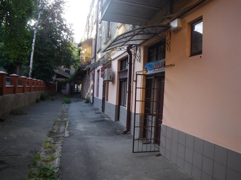 t144519_118.jpg
