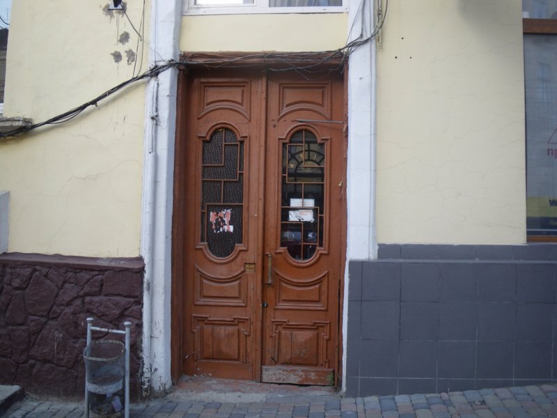 t144520_141.jpg