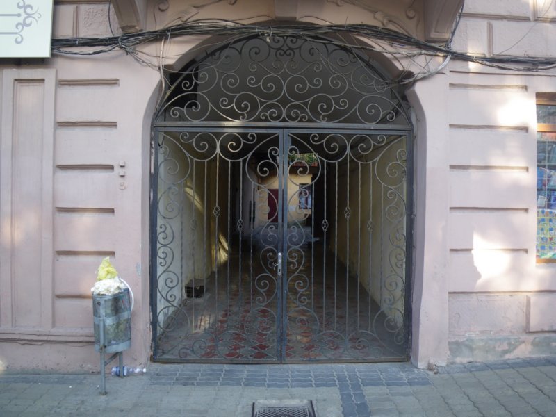 t144521_154.jpg