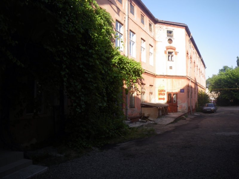 t144522_176.jpg