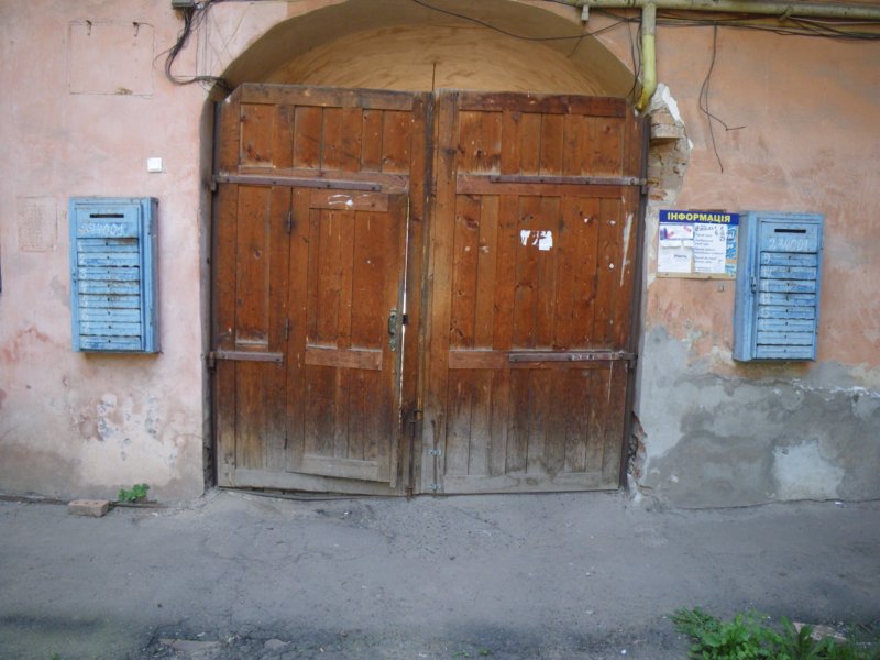 t160025_26.jpg