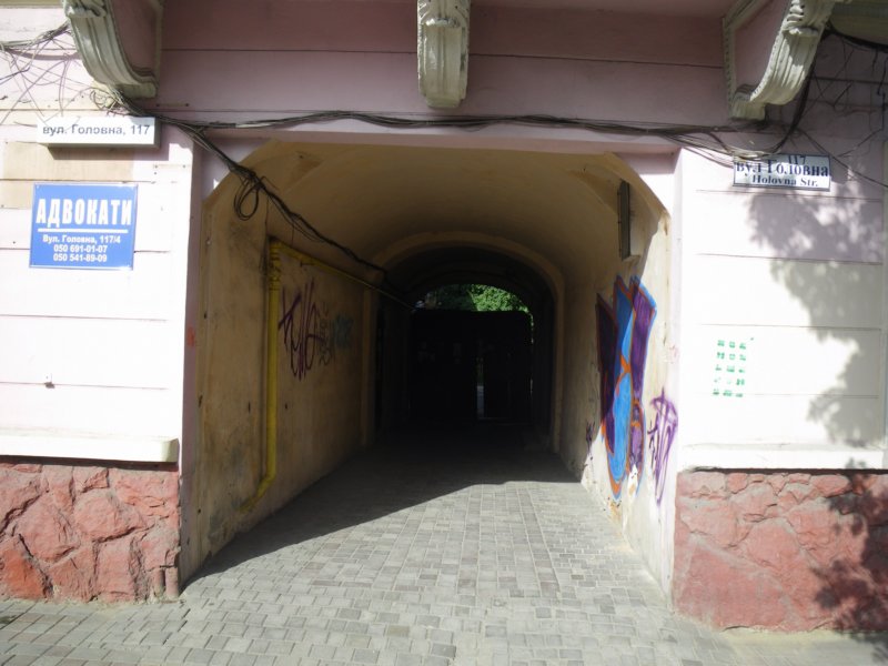 t160025_30.jpg