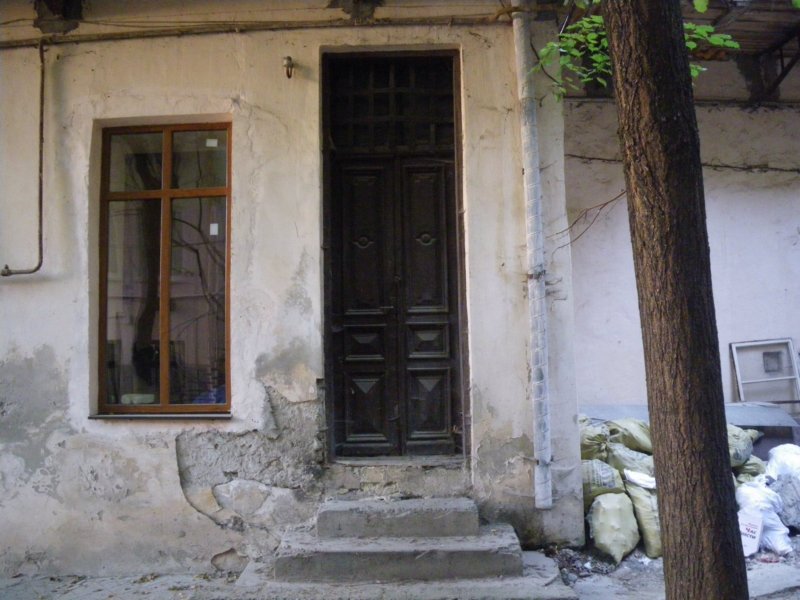 t160028_77.jpg